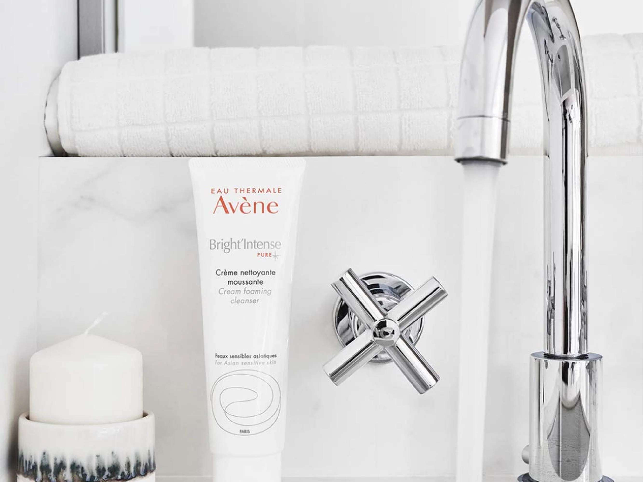 Avene Bright Intense Pure Cream Foaming Cleanser - Image 8