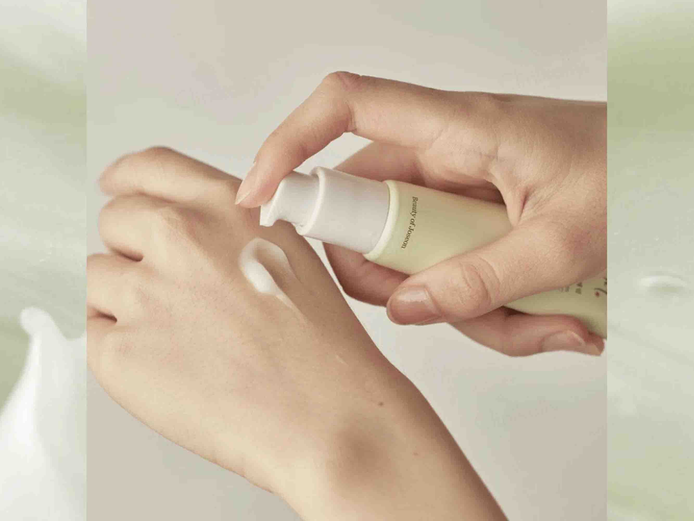 Beauty of Joseon Centella + Vitamin C Light On Serum - Image 4