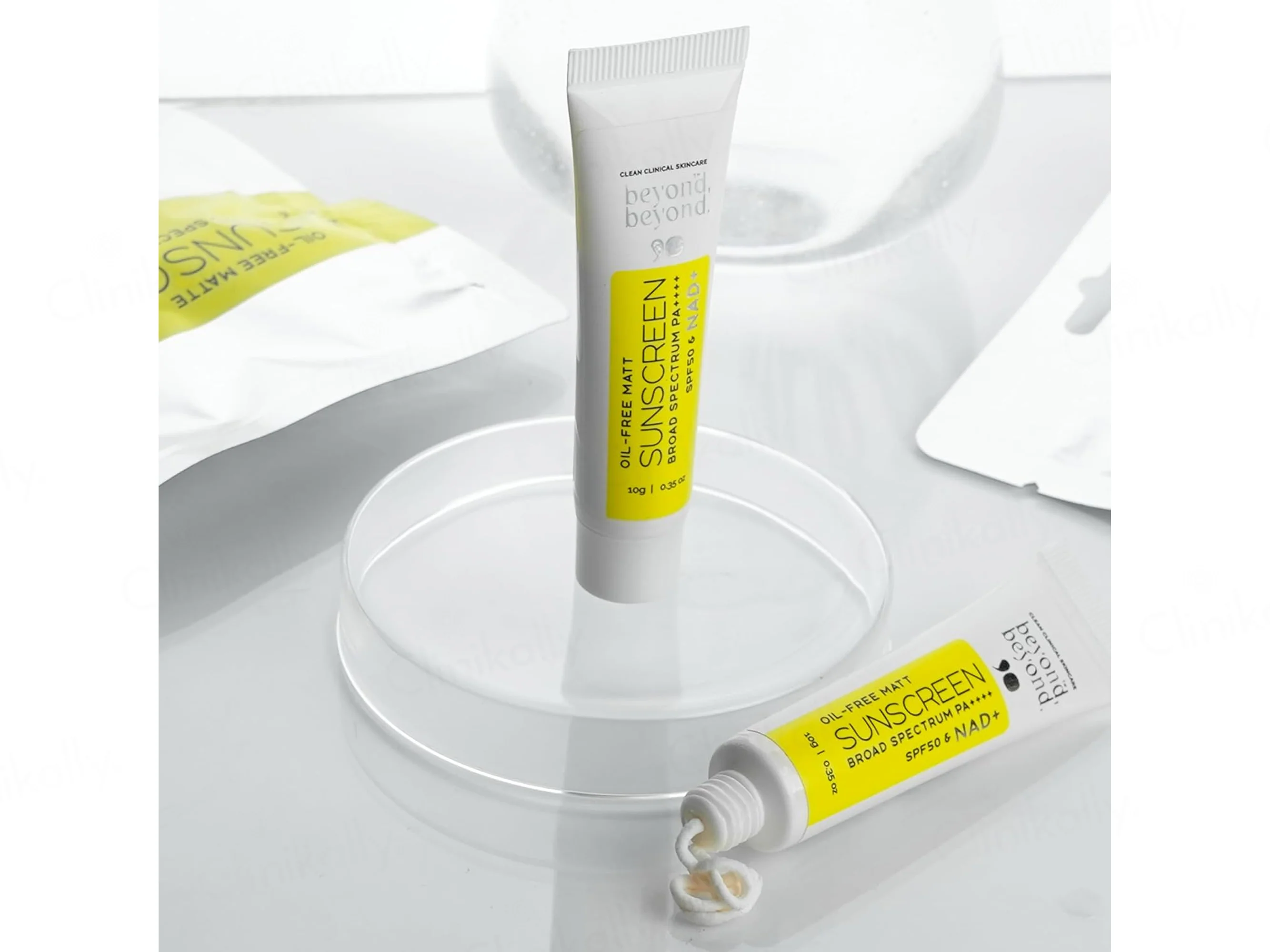 Beyond Beyond NAD+ Oil-Free Matte Sunscreen SPF 50 PA++++ - Image 8