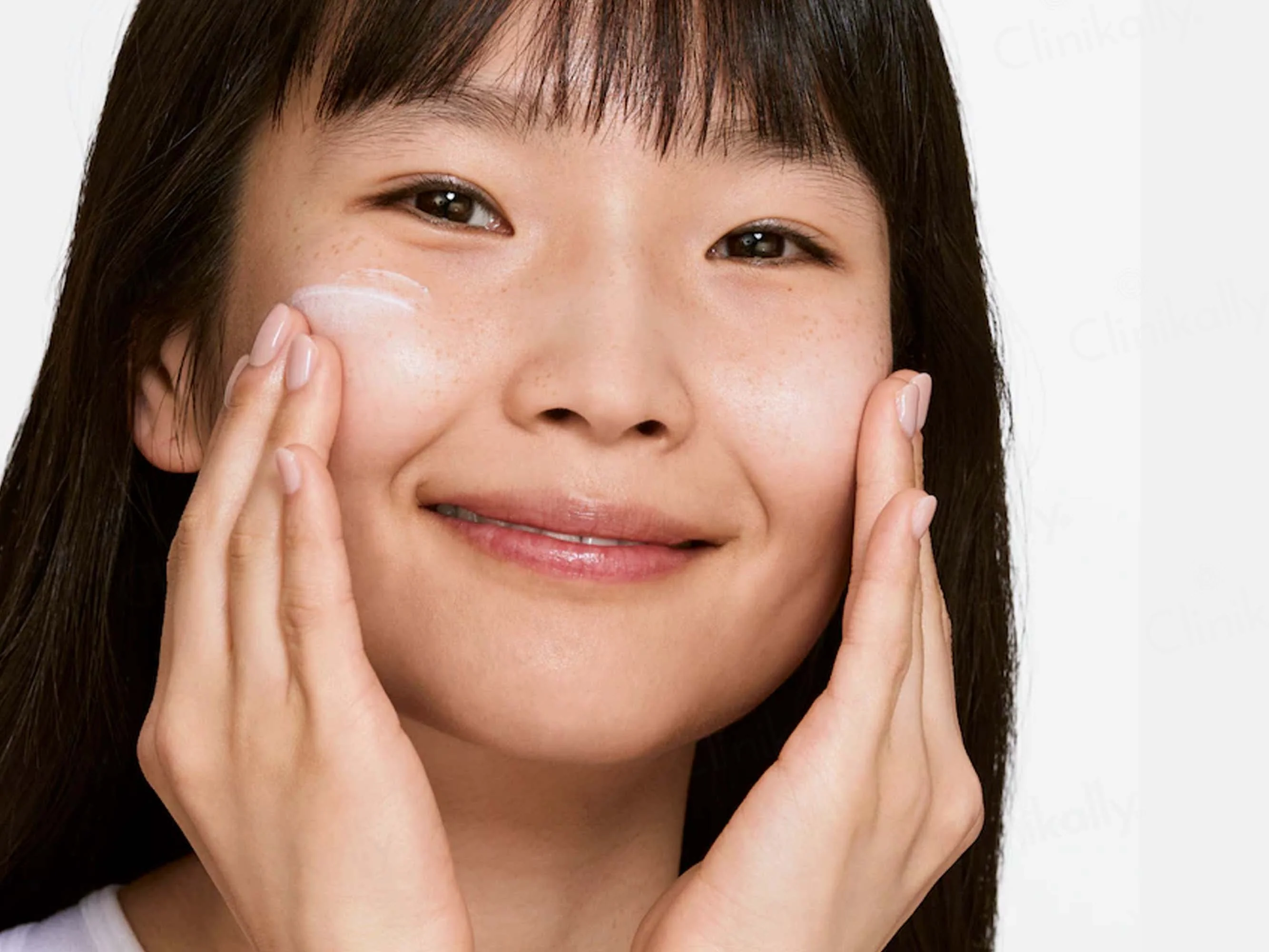 Clinique Even Better Brightening Moisturizer Cream SPF 20 - Image 6