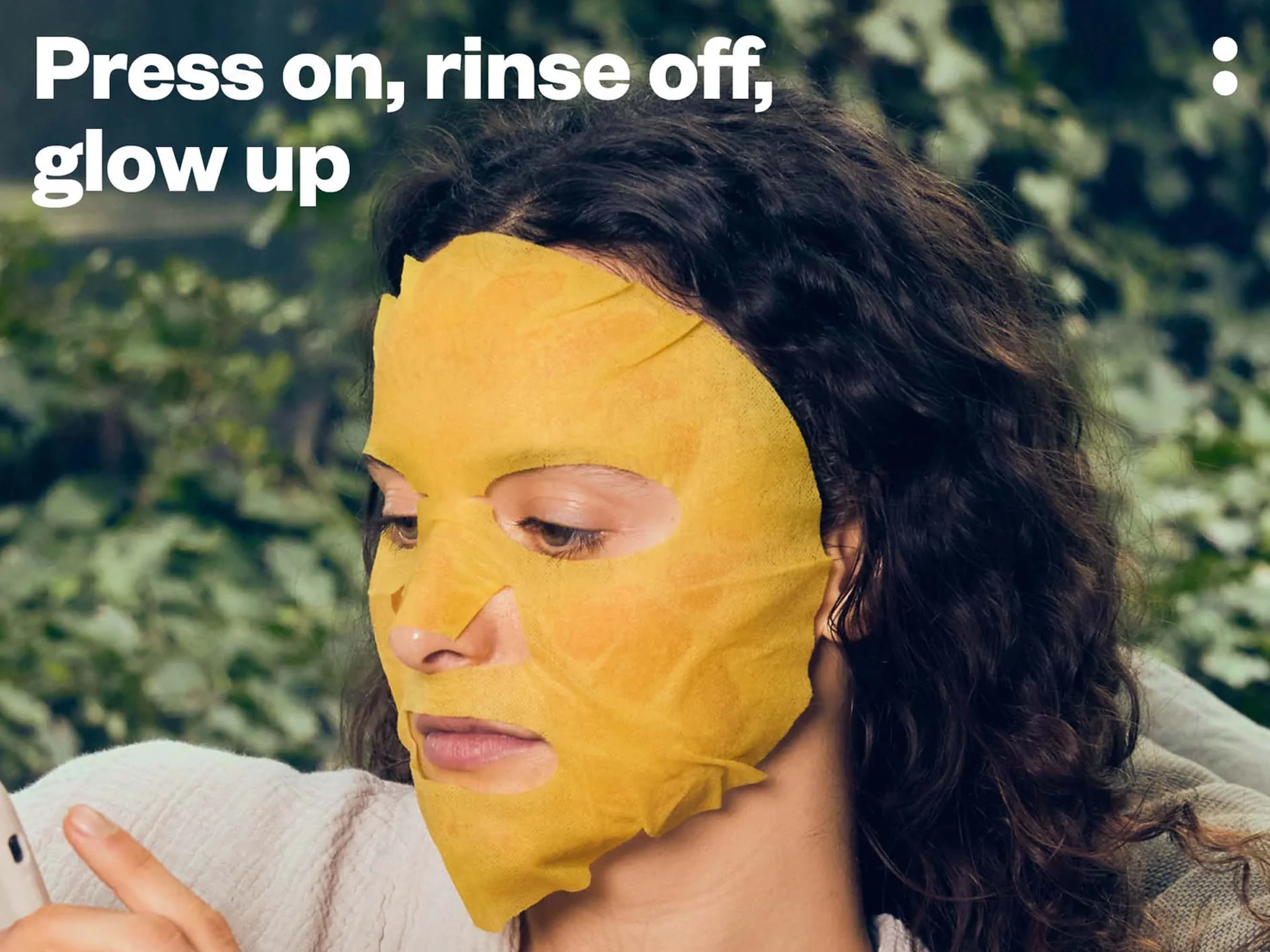 Justhuman Curcumin Picture Perfect Mask - Image 4