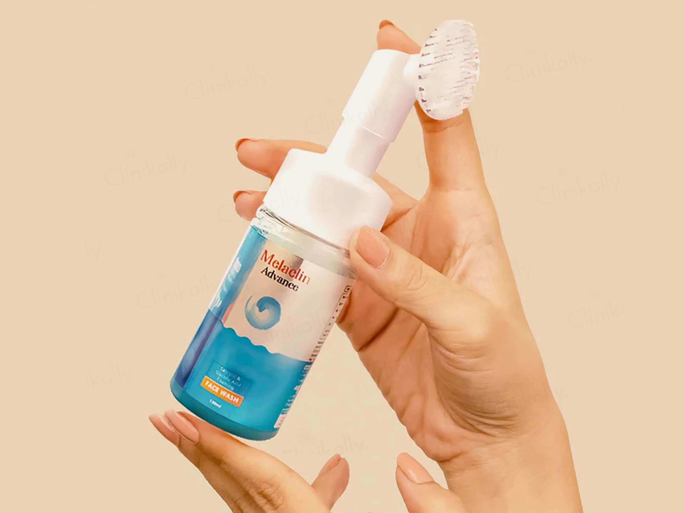 Melaclin Advance Foaming Face Wash - Image 4