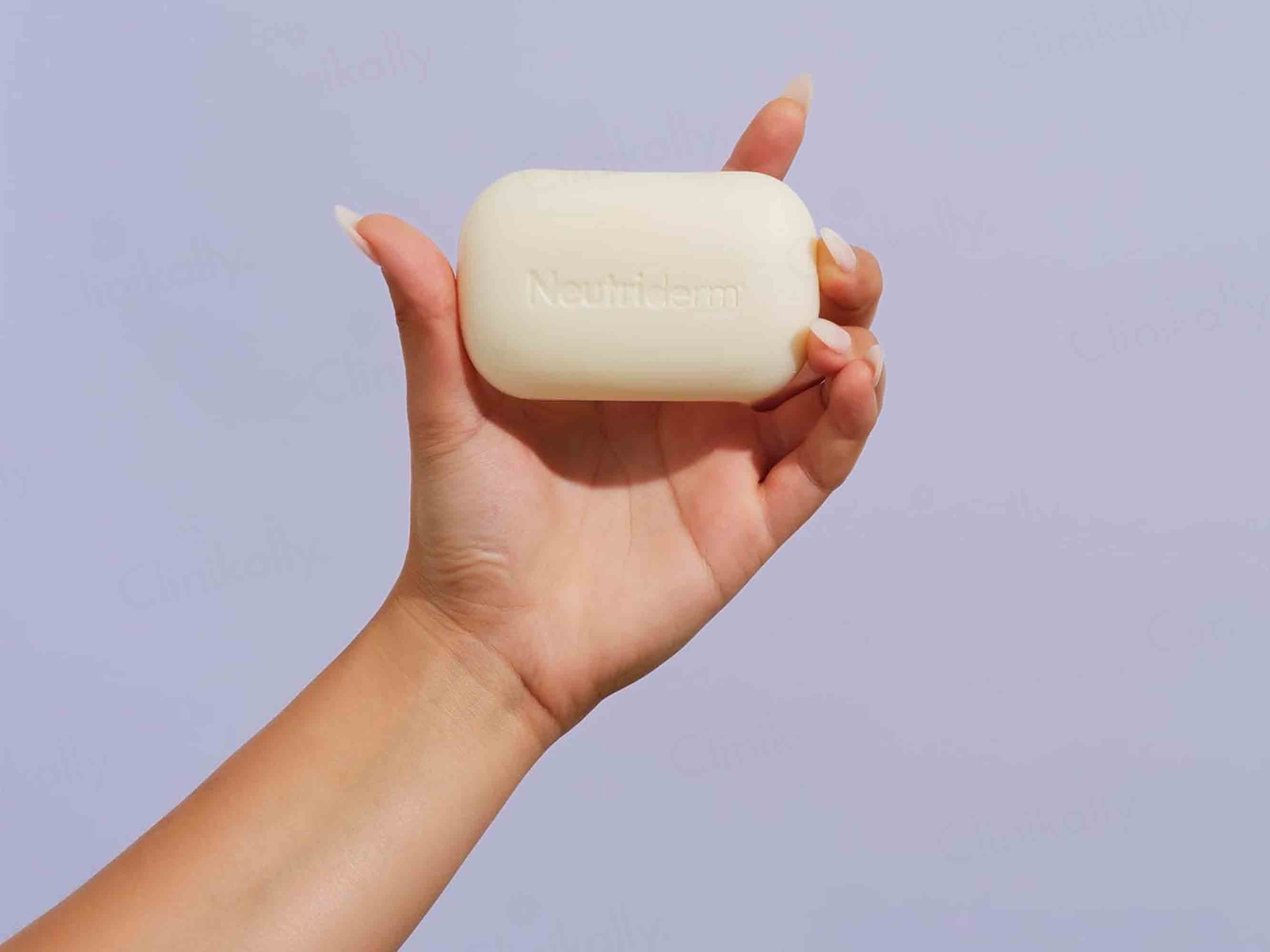 Neutriderm Brightening Bar - Image 4