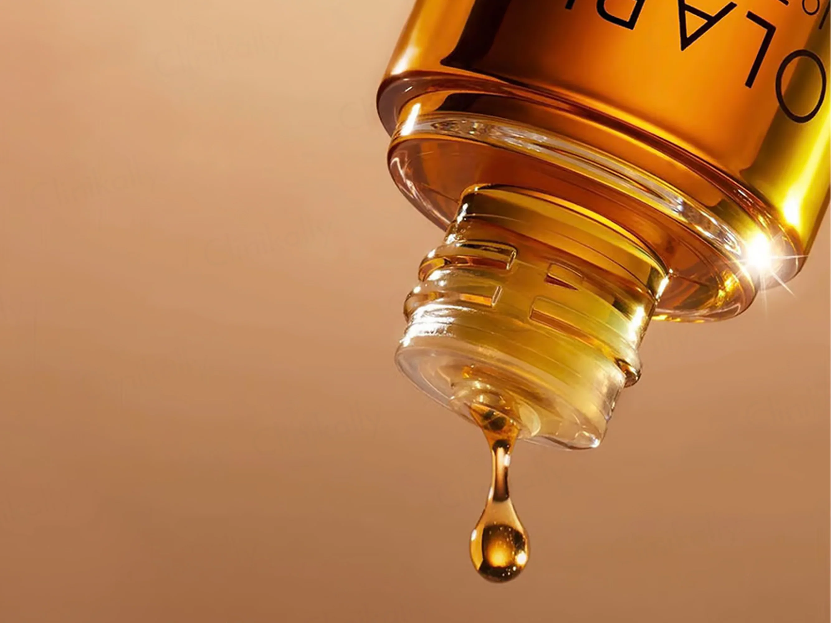 Olaplex No. 7 Bonding Oil - Image 9