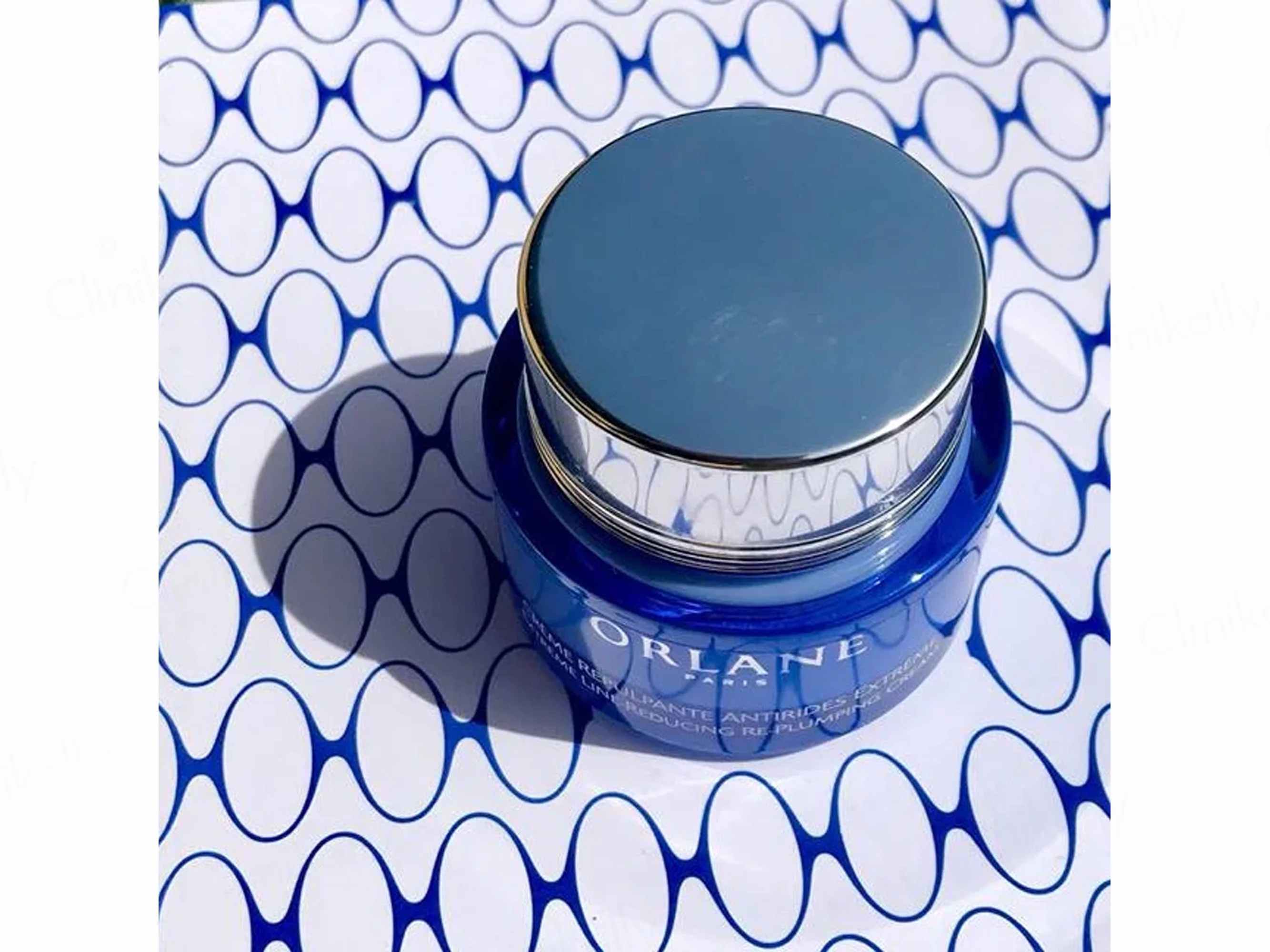 Orlane Paris Extreme Line-Reducing Re-Plumping Cream - Image 3