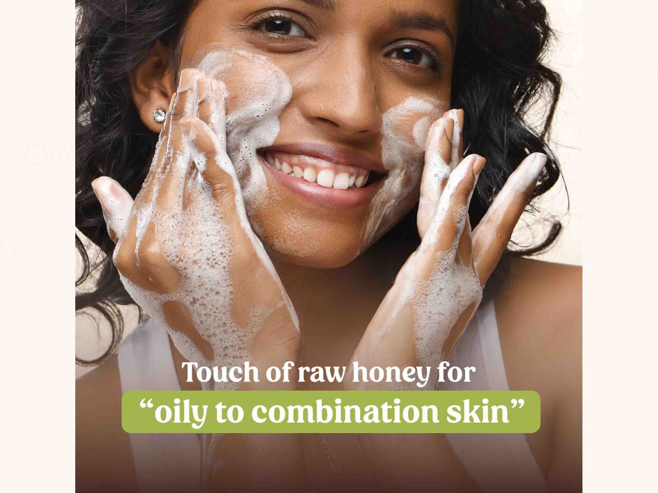 Vilvah Store Honey Fix Face Cleanser - Image 2