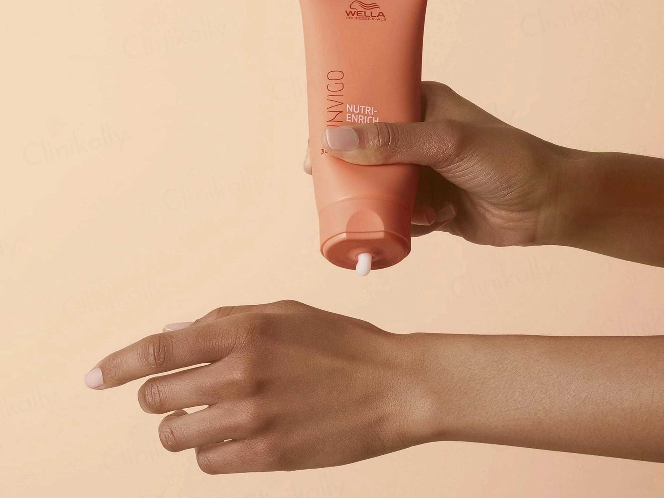 Wella Professionals Invigo Nutri-Enrich Deep Nourishing Conditioner - Image 4
